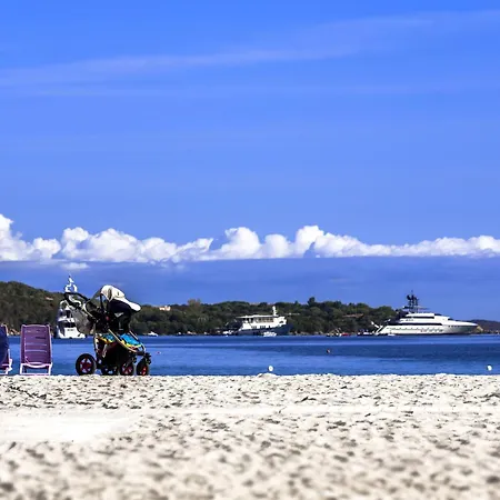 Colonna Beach Hotel Marinella-3